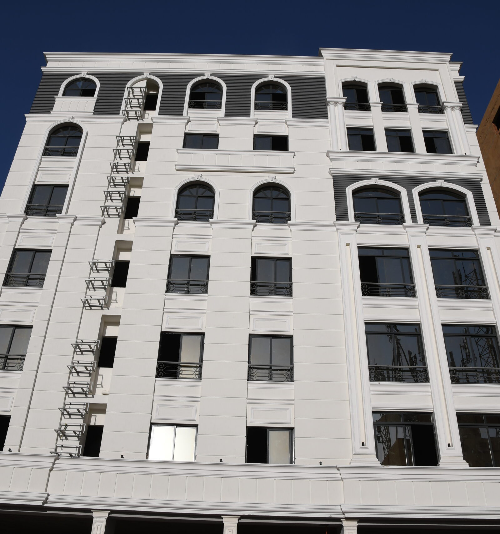 سرايا 12 الهضبة الوسطى المقطم سرايا 12 الهضبة الوسطى المقطم